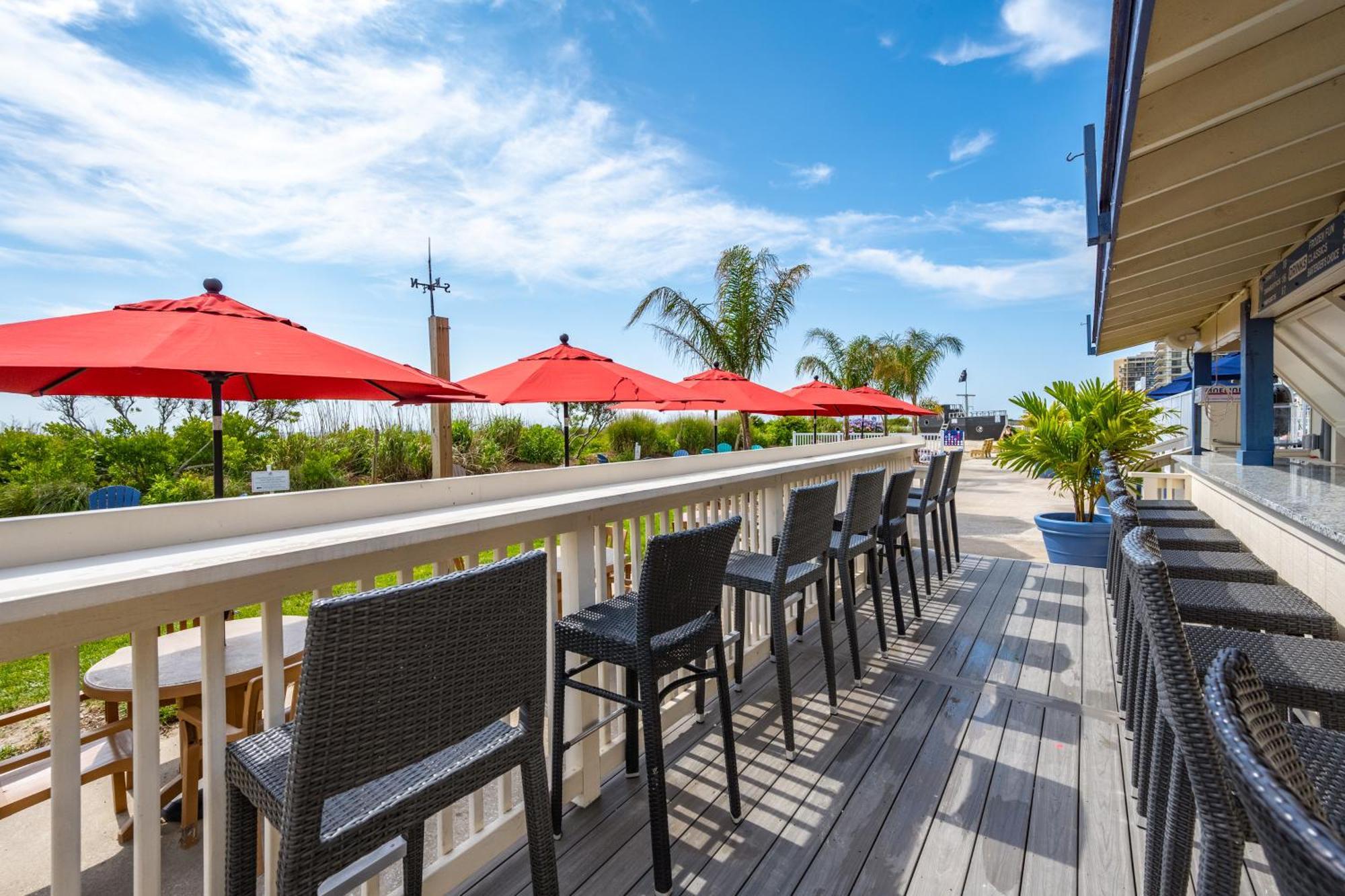 Carousel Resort Hotel And Condominiums Ocean City Exterior photo